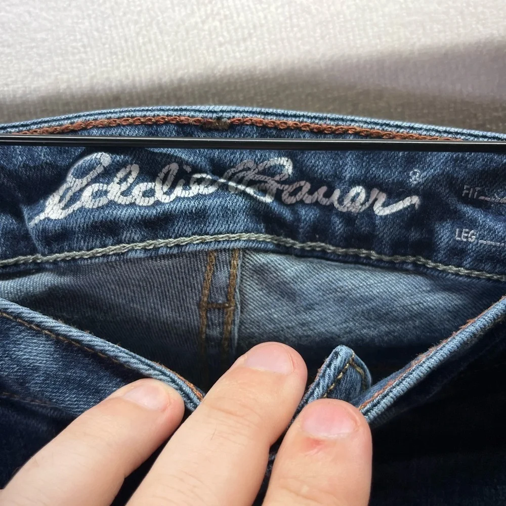 Eddie Bauer Slightly Curvy Straight Leg Jeans Womens 10 Blue‎ Denim Stretch 2243
